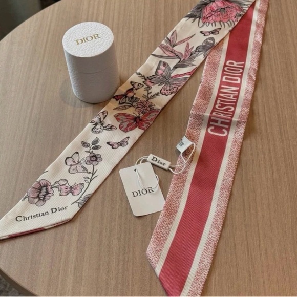 Dior Accessories - Dior Pink and Cream Floral Silk Twilly